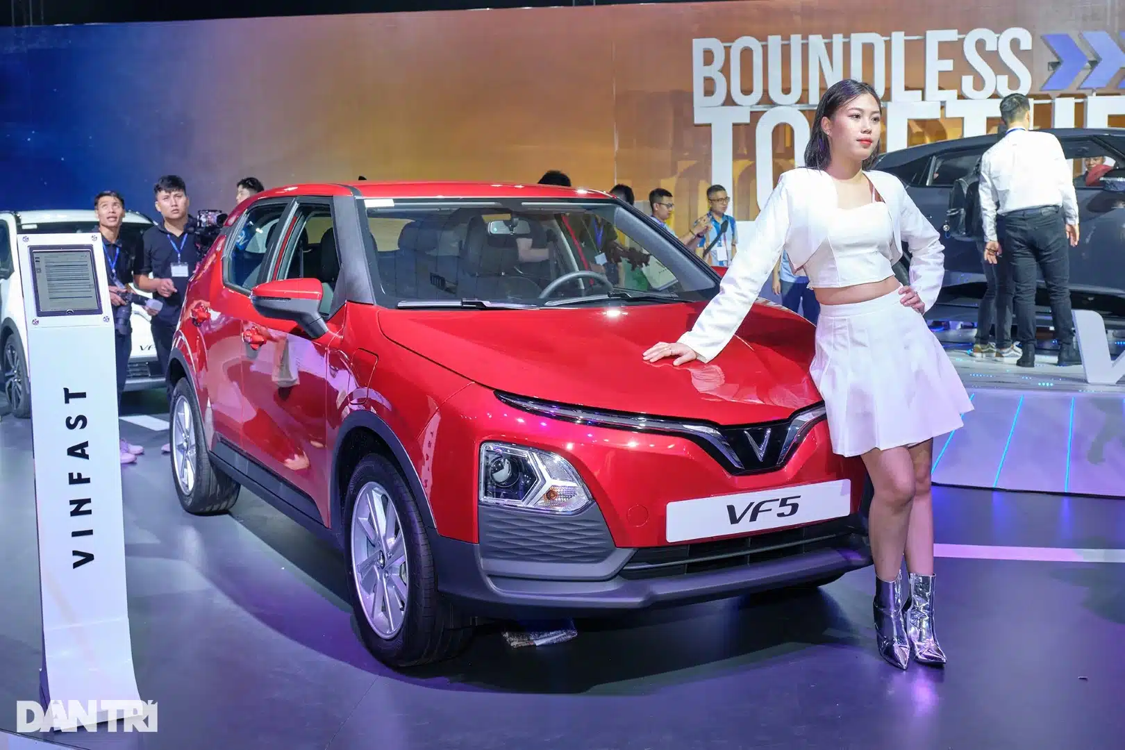 Động cơ của VF5 mạnh bao nhiêu mã lực? VF5 chạy tốc độ tối đa bao nhiêu?